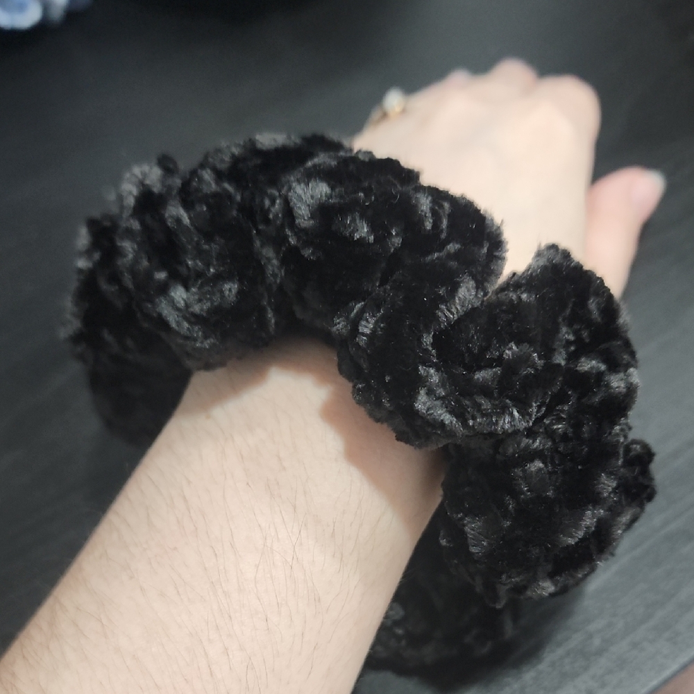 1 Black Velvet Scrunchie